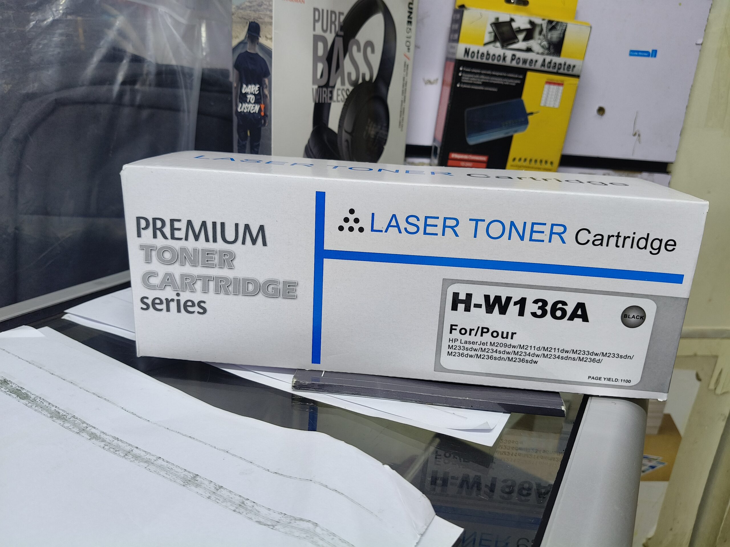 17327877325738008216618890381137